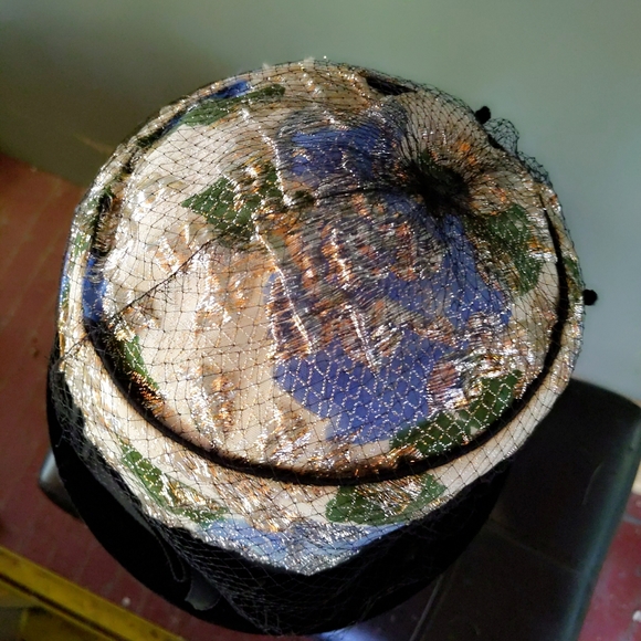 Vtg Union Made Floral Gold Lame Bucket Flapper Hat - Picture 6 of 6